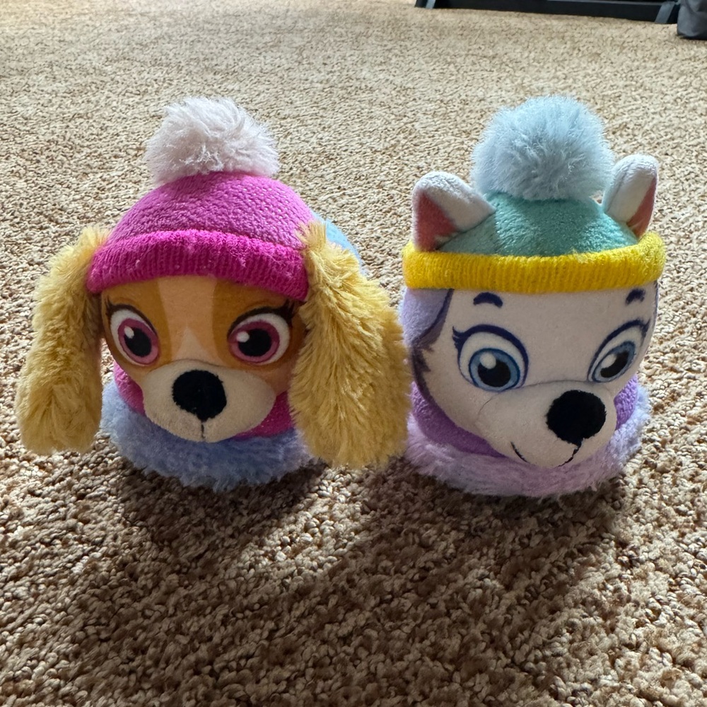 Toddler Girl Paw Patrol House Slippers Size 5/6